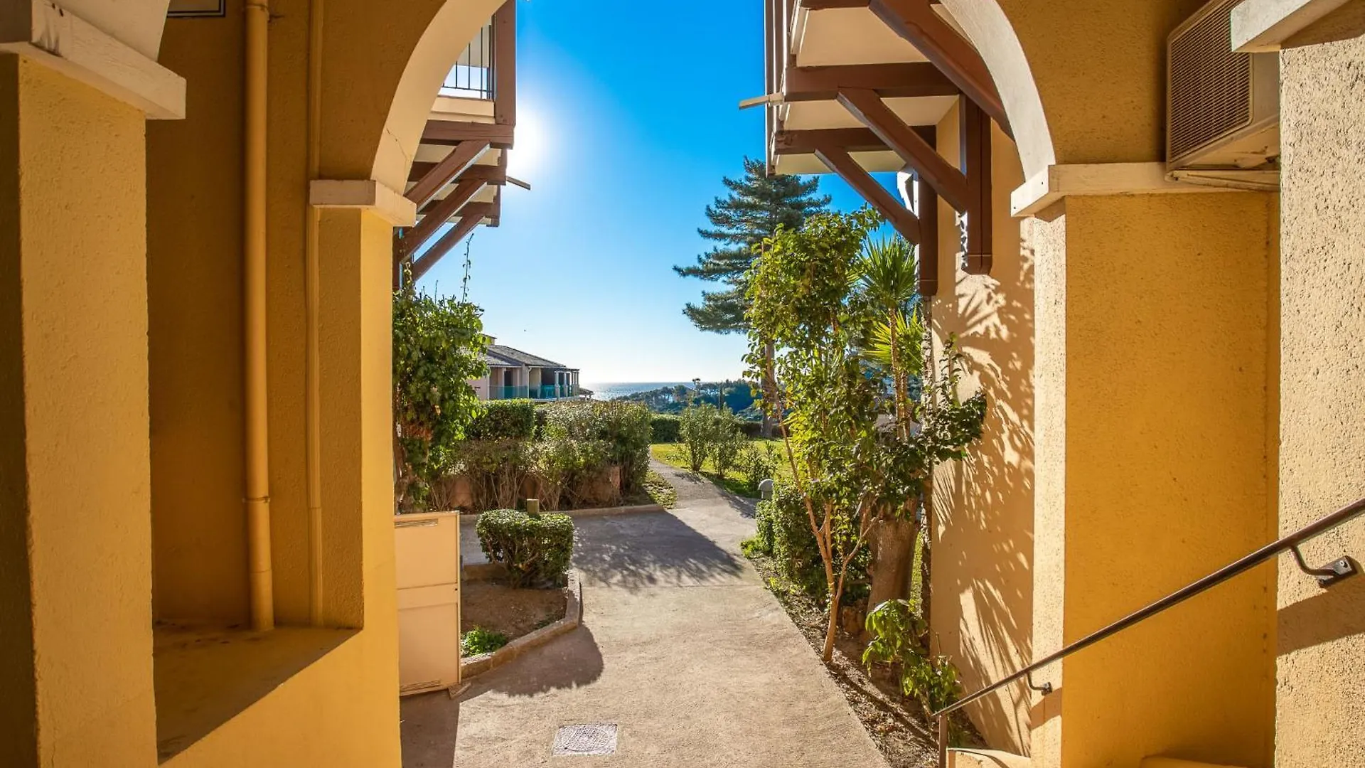 Saint-Raphaël Apartment Le Village - Vj 107 By Interhome 0*,  צרפת